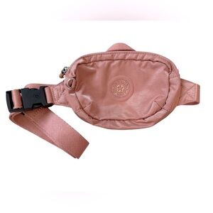 Small Kipling blush bum bag in excellent condition